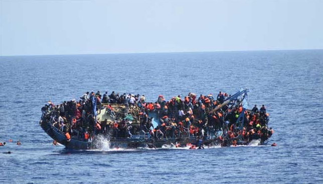 Boat carrying migrants sinks off the coast of Greece and UN report on displacement